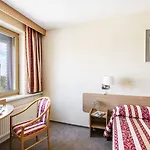 Amberton 4*