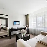 Hotel Amberton 4*