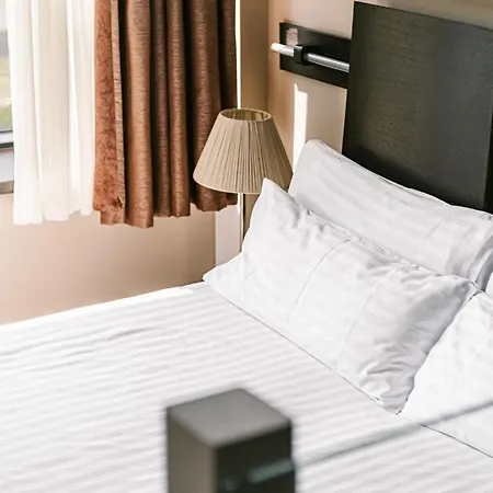 Amberton Hotel